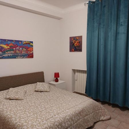 Marina Apartments Tarento Exterior foto